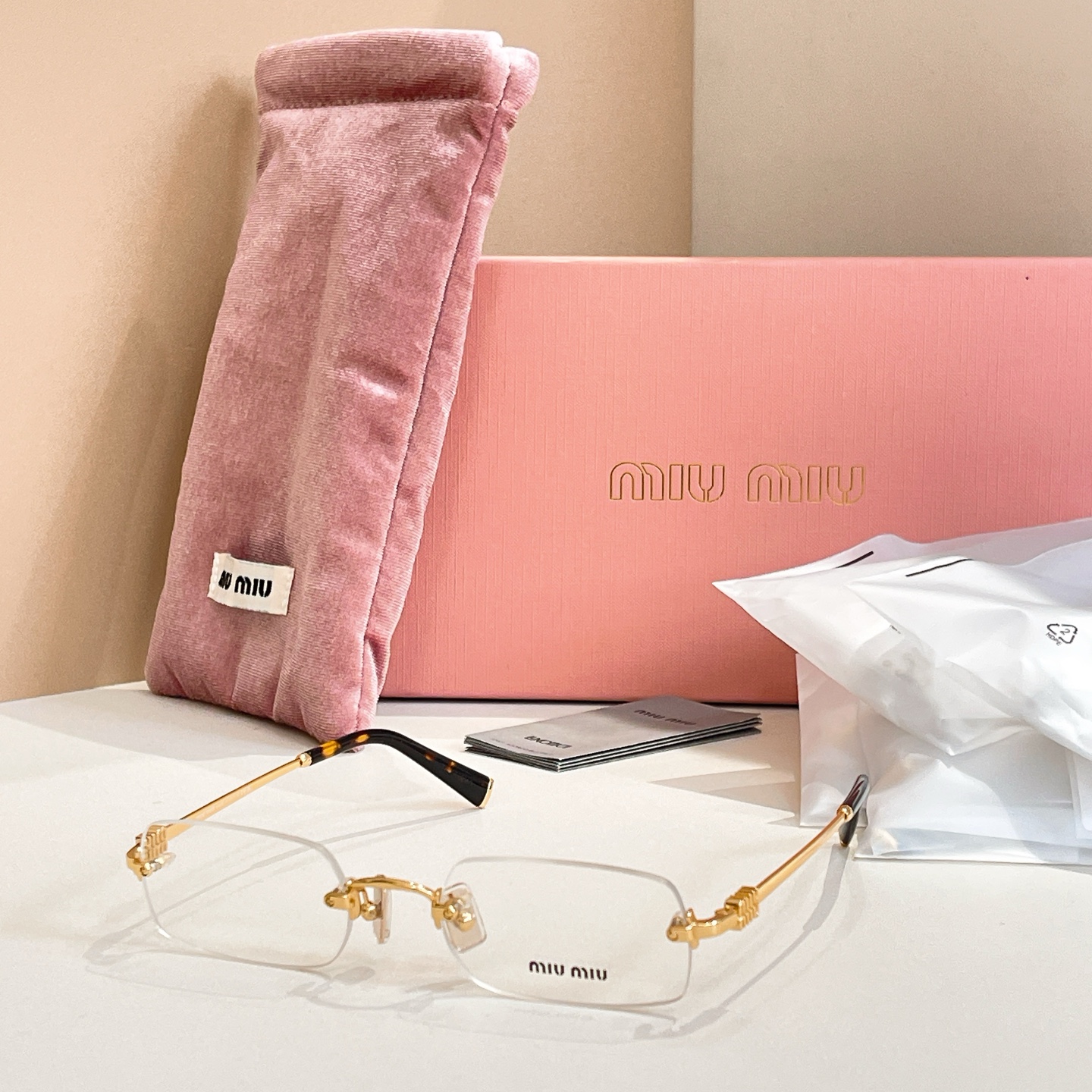 MIU M*🎀🎀🎀MODEL: VMU 50Y🎀🎀🎀SIZE：52口20-140🎀🎀🎀高版本~~