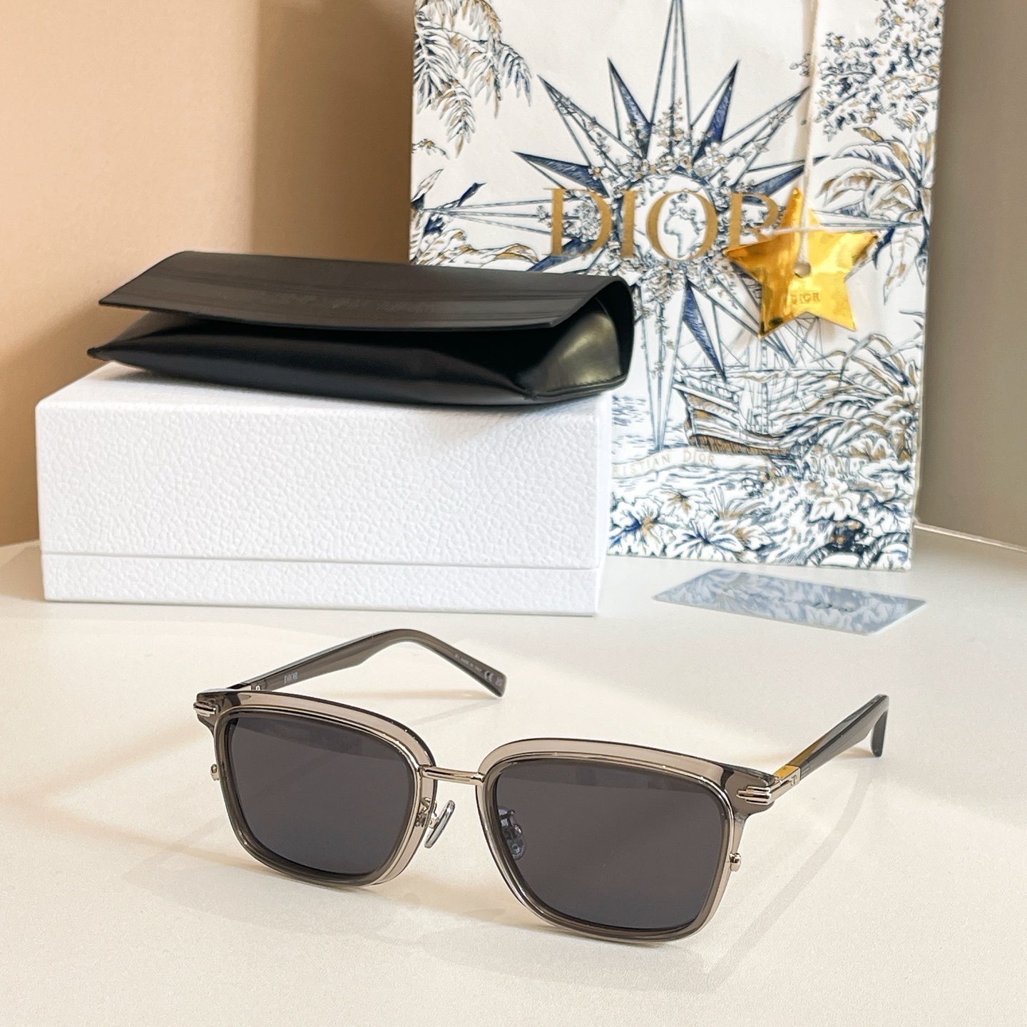 DIO*🌟🌟🌟MODEL：DiorBlackSuit S18F🌟🌟🌟SIZE：55口20-150🌟🌟