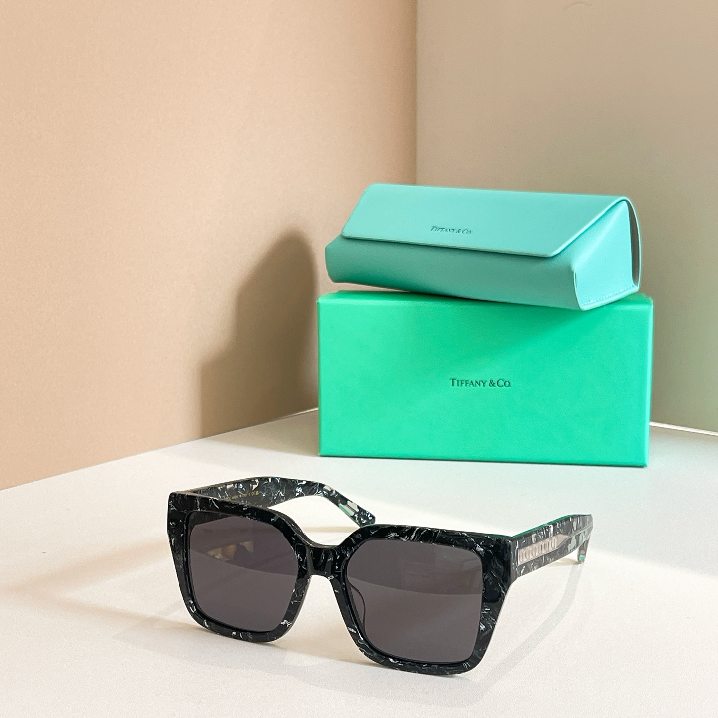 TIFFANY&Co.✨✨✨MODEL：TF4235✨✨✨ SIZE：55口18-143✨✨✨