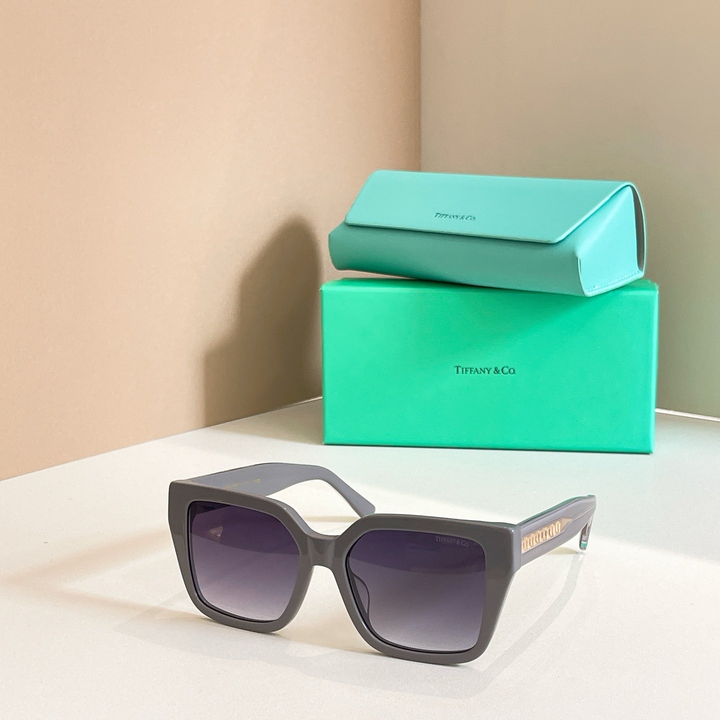 TIFFANY&Co.✨✨✨MODEL：TF4235✨✨✨ SIZE：55口18-143✨✨✨