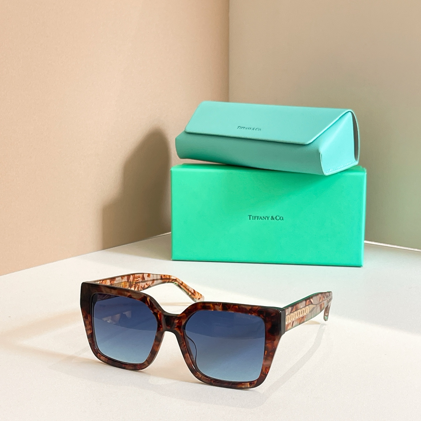 TIFFANY&Co.✨✨✨MODEL：TF4235✨✨✨ SIZE：55口18-143✨✨✨