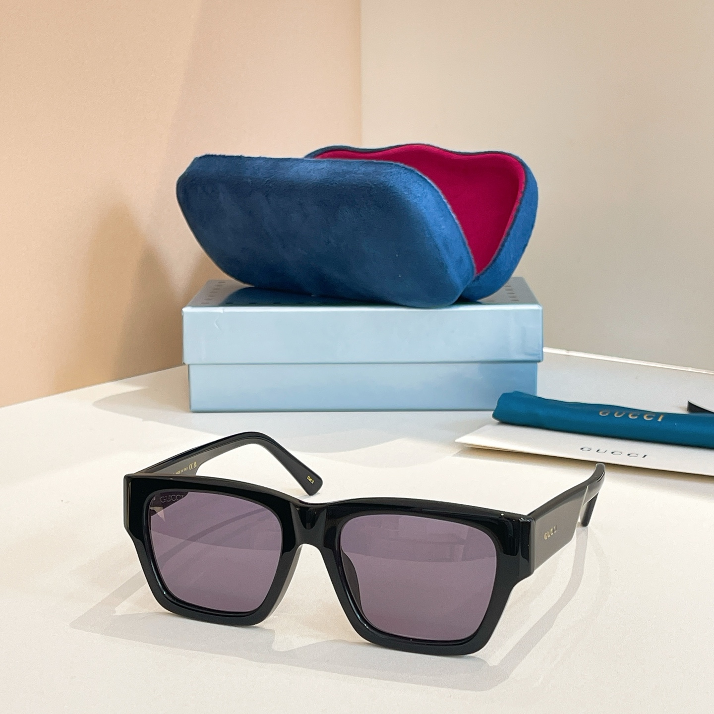 GUCC*🐝🐝🐝MODEL：GG 1668S🐝🐝🐝SIZE：54口20-145🐝🐝🐝