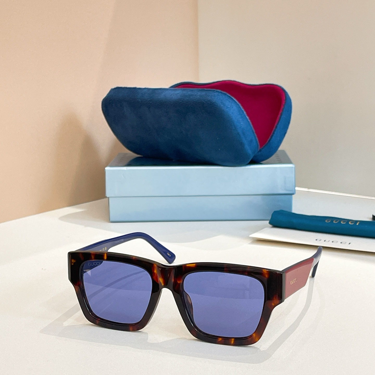 GUCC*🐝🐝🐝MODEL：GG 1668S🐝🐝🐝SIZE：54口20-145🐝🐝🐝