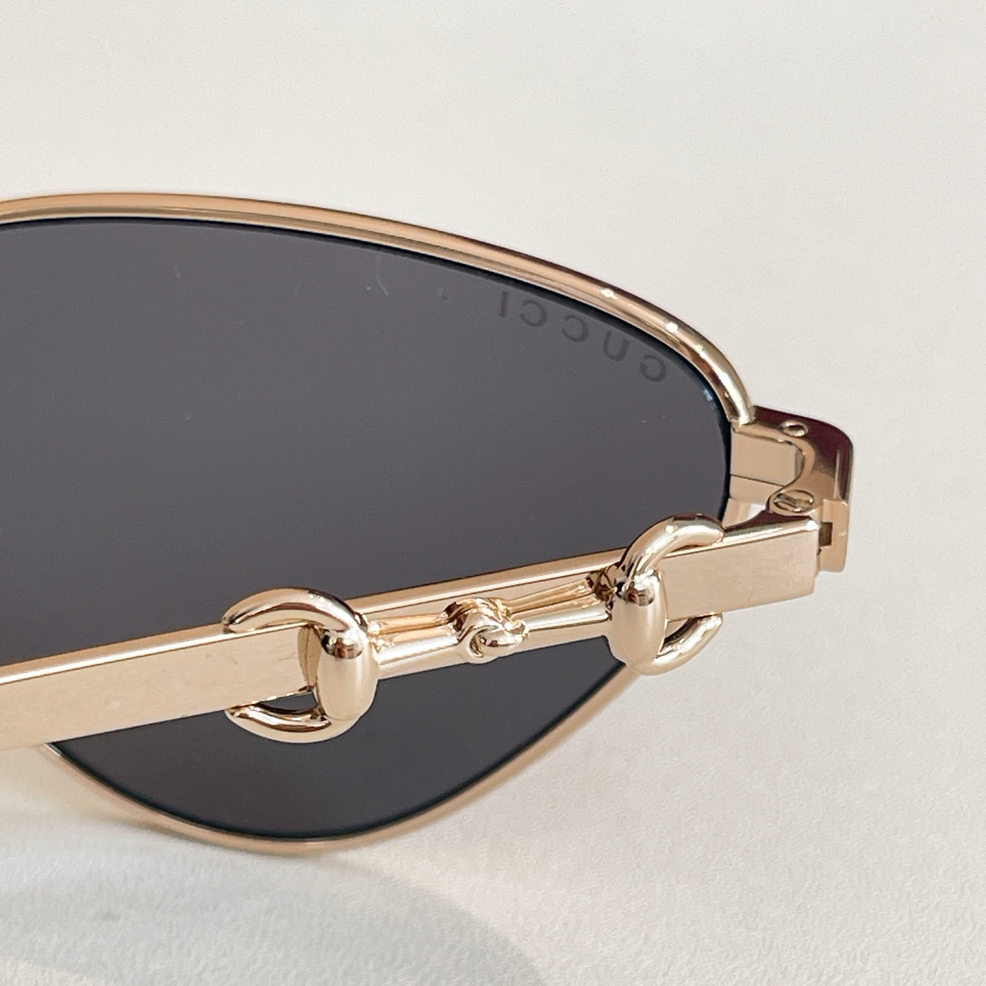 GUCC*🐝🐝🐝MODEL：GG2054O🐝🐝🐝SIZE：56口16-145🐝🐝🐝