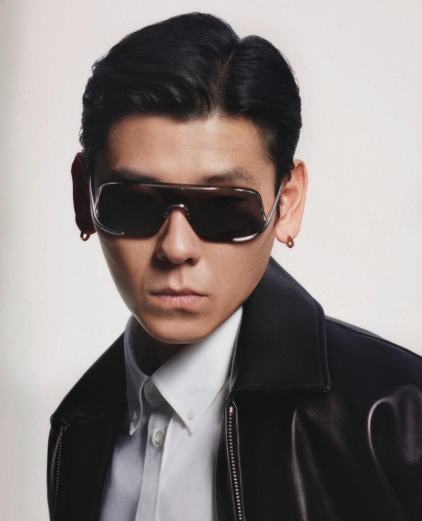 LOEWE* Oversize MODEL：LW40193USIZE：55口141-120。