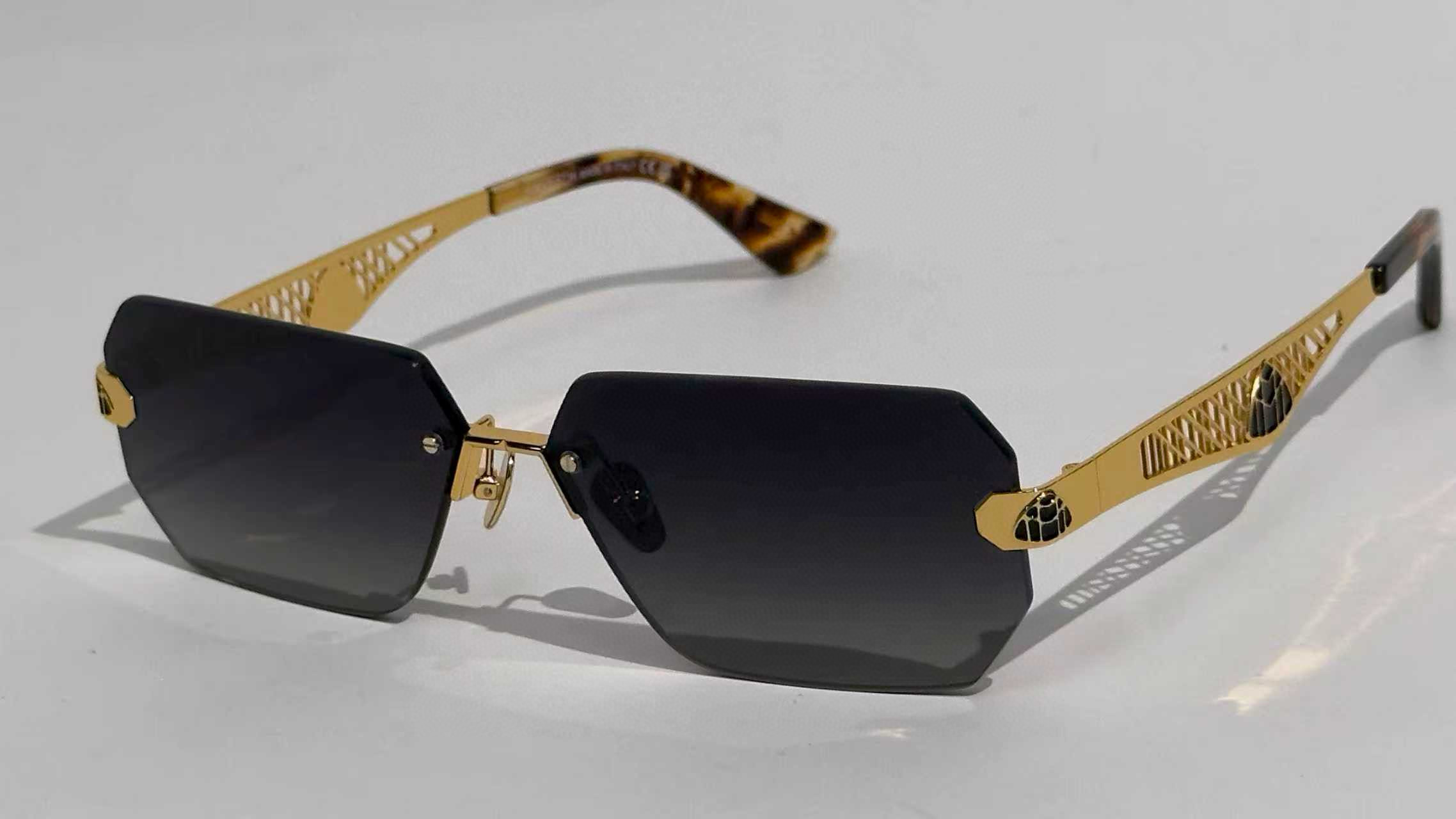 MAYBACH迈巴赫⚜️⚜️⚜️MODEL：Warriors⚜️⚜️⚜️SIZE：59口17-142⚜️