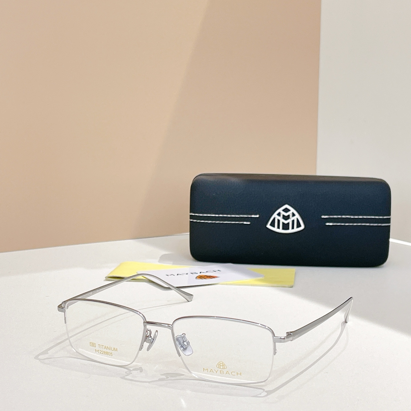 MAYBACH迈巴赫⚜️⚜️⚜️MODEL：M⚜️⚜️⚜️SIZE：53口17-142⚜️⚜️钛～～