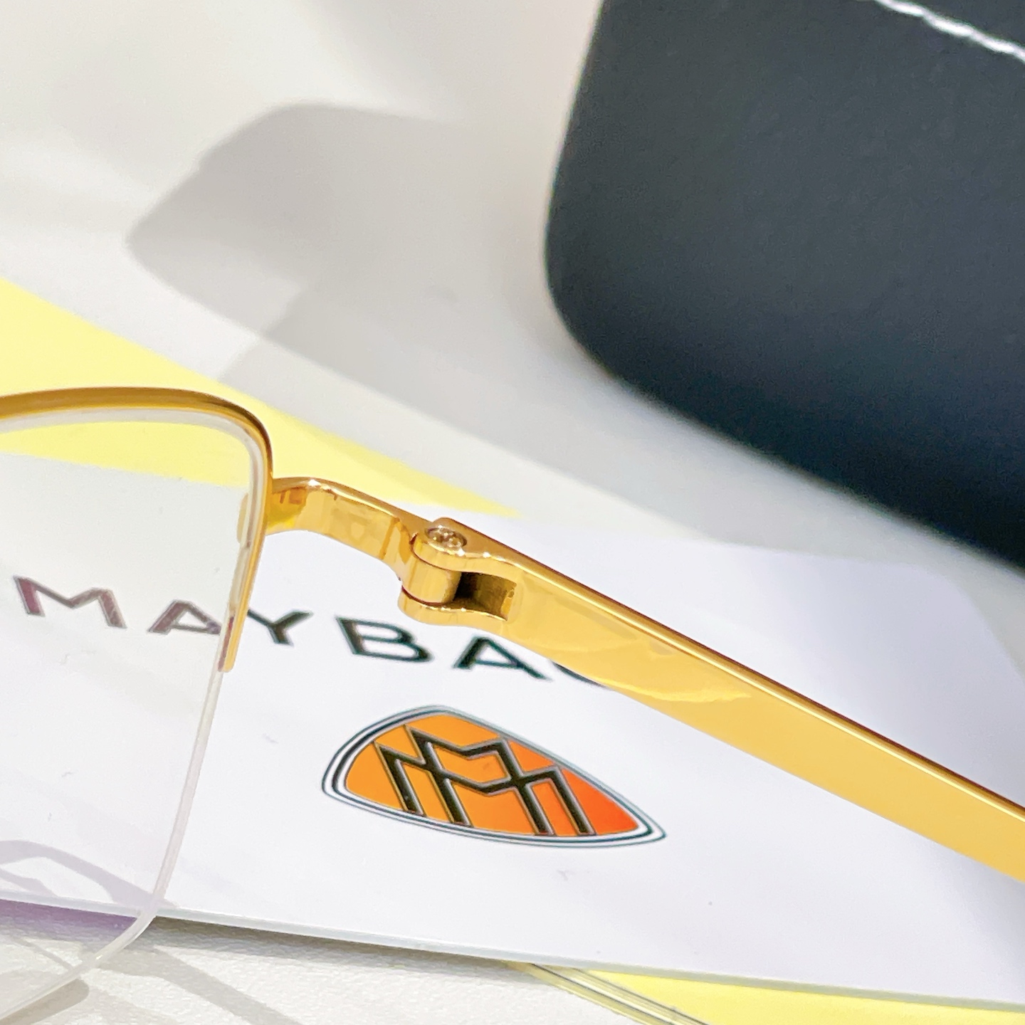 MAYBACH迈巴赫⚜️⚜️⚜️MODEL：M⚜️⚜️⚜️SIZE：54口17-142⚜️⚜️钛～～