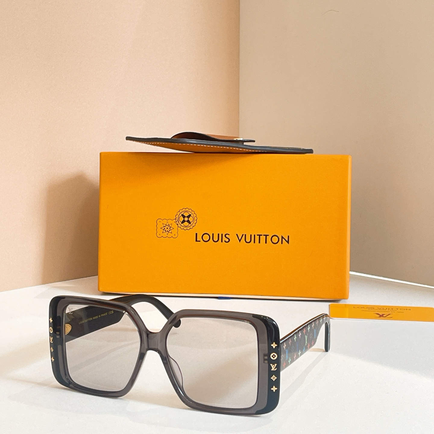 LOUIS VUITTON✨✨✨MODEL：Z2095W✨✨✨ SIZE：56口15-145✨✨