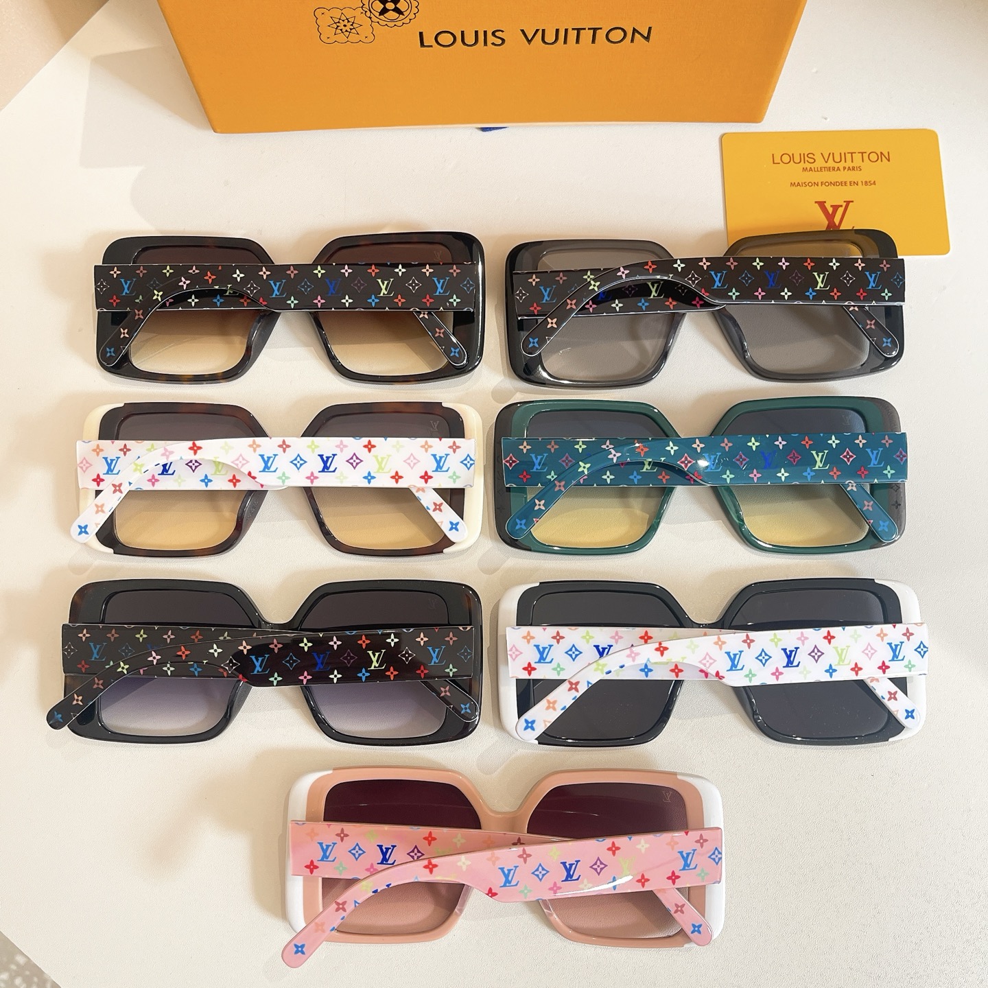 LOUIS VUITTON✨✨✨MODEL：Z2095W✨✨✨ SIZE：56口15-145✨✨