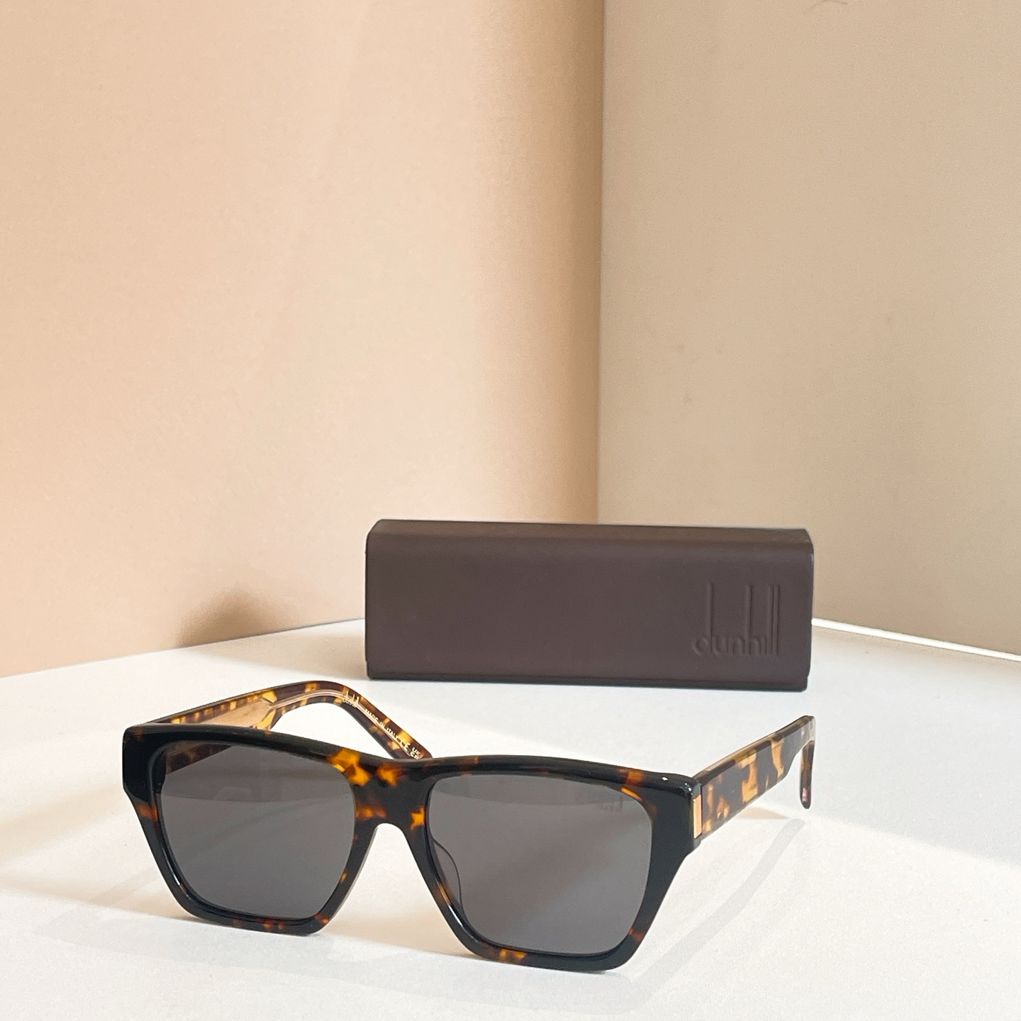 DUNHIL*登*喜路 🌟🌟🌟MODEL：DU0031S🌟🌟🌟SIZE：56口17-145🌟🌟🌟