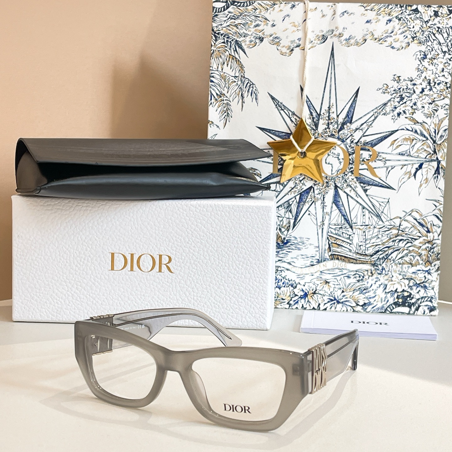 DIO*🌟🌟🌟MODEL：MISS DIOR S1L🌟🌟🌟SIZE：54口17-145🌟🌟