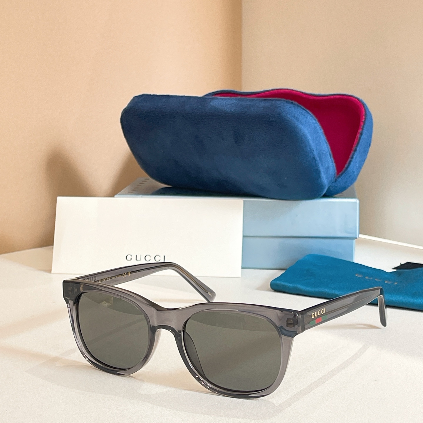 GUCC*🐝🐝🐝MODEL：GG1985S🐝🐝🐝SIZE：54口19-145🐝🐝🐝