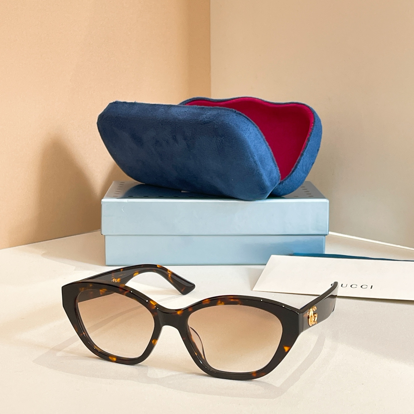 GUCC*🐝🐝🐝MODEL：GG1555S🐝🐝🐝SIZE：55口18-145🐝🐝🐝