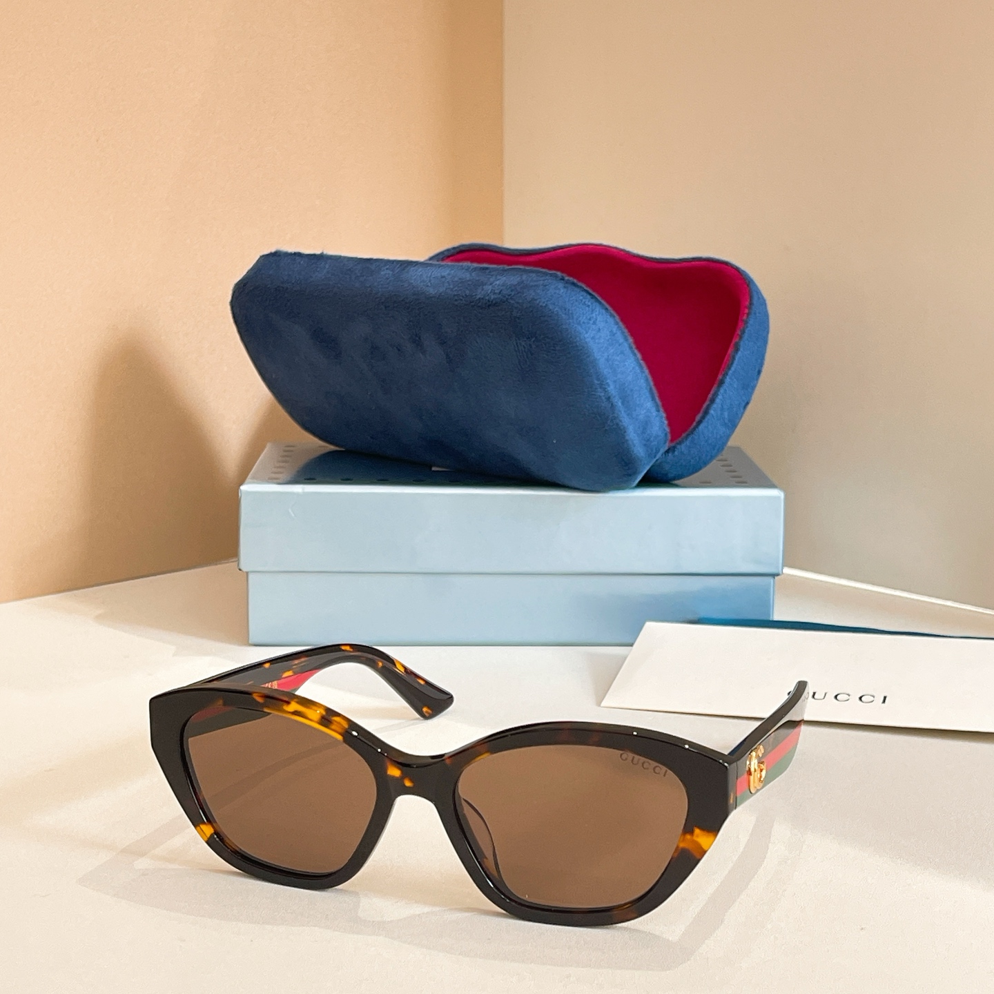 GUCC*🐝🐝🐝MODEL：GG1555S🐝🐝🐝SIZE：55口18-145🐝🐝🐝