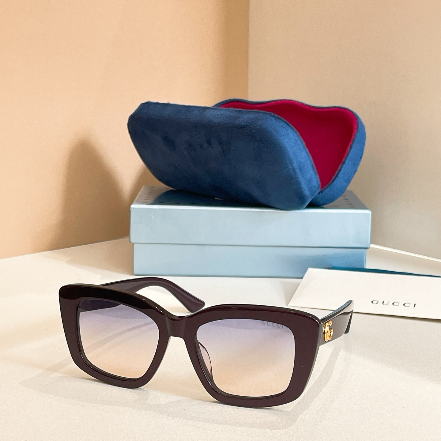 GUCC*🐝🐝🐝MODEL：GG1556S🐝🐝🐝SIZE：53口19-145🐝🐝🐝