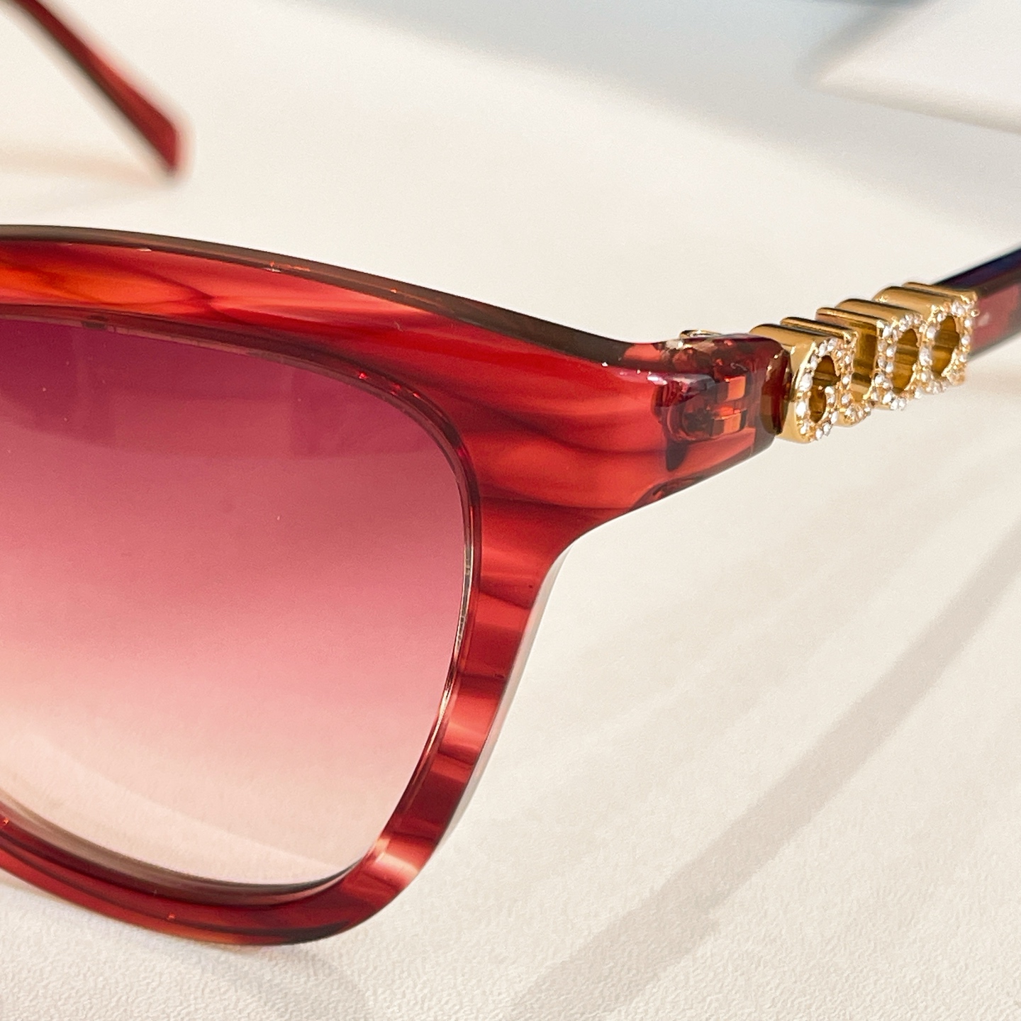 GUCC*🐝🐝🐝MODEL：GG2032S🐝🐝🐝SIZE：52口16-140🐝🐝🐝