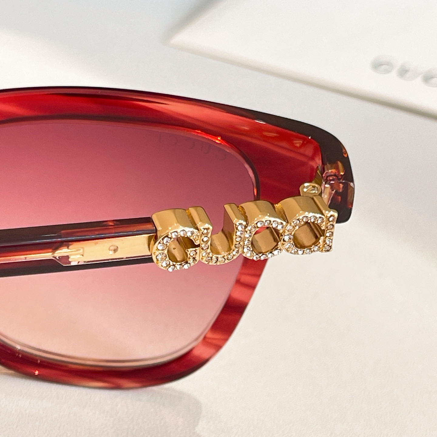 GUCC*🐝🐝🐝MODEL：GG2032S🐝🐝🐝SIZE：52口16-140🐝🐝🐝