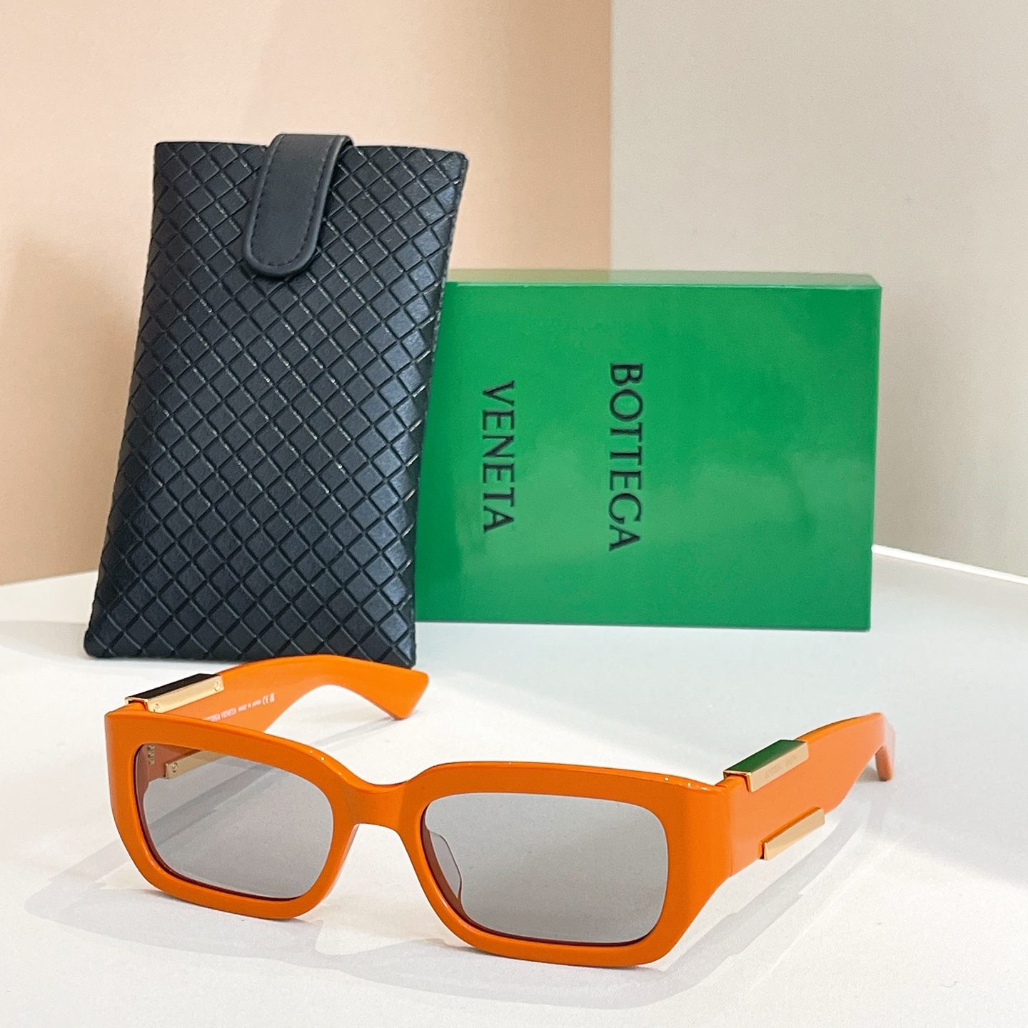 BOTTEGA VENET*🌟🌟🌟MODEL：BV1406S🌟🌟🌟SIZE：53口18-145🌟🌟🌟