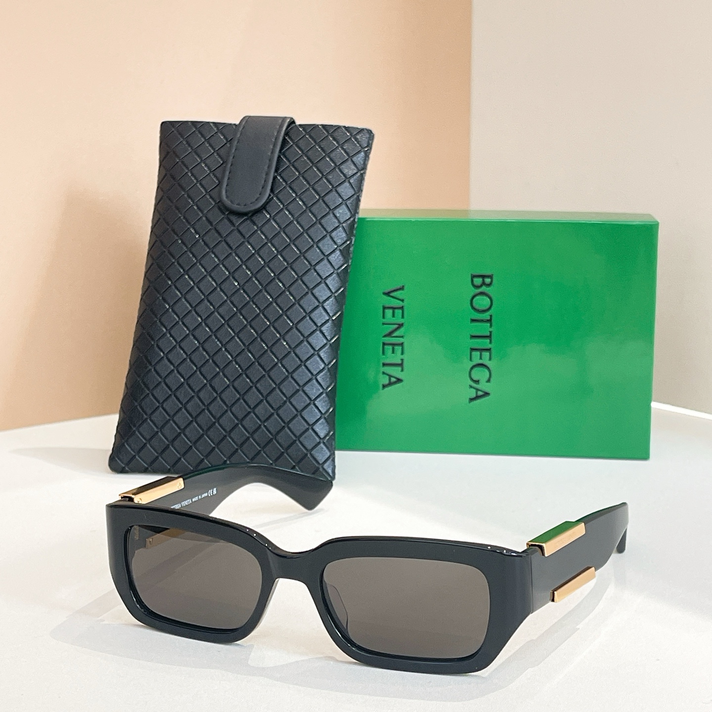 BOTTEGA VENET*🌟🌟🌟MODEL：BV1406S🌟🌟🌟SIZE：53口18-145🌟🌟🌟