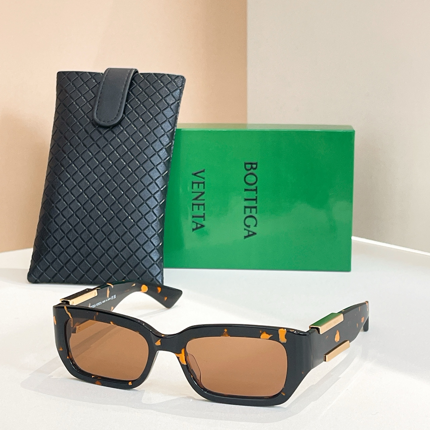 BOTTEGA VENET*🌟🌟🌟MODEL：BV1406S🌟🌟🌟SIZE：53口18-145🌟🌟🌟