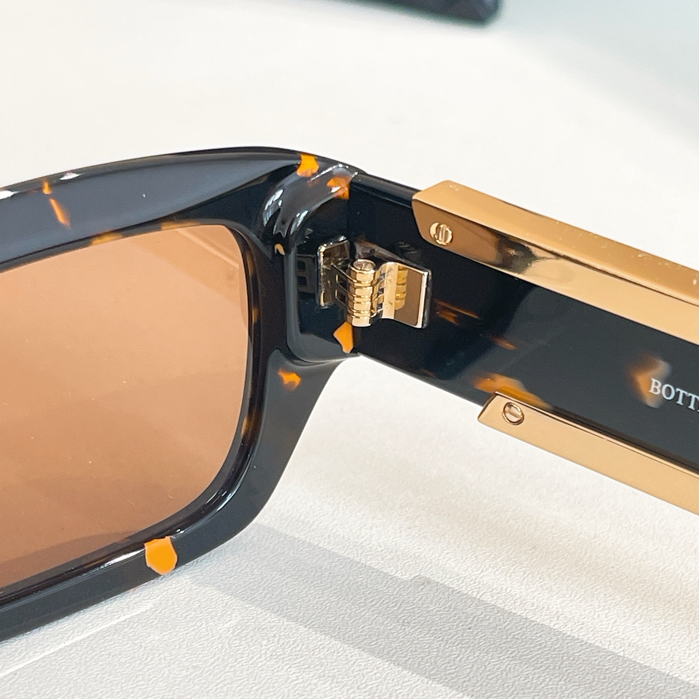 BOTTEGA VENET*🌟🌟🌟MODEL：BV1406S🌟🌟🌟SIZE：53口18-145🌟🌟🌟