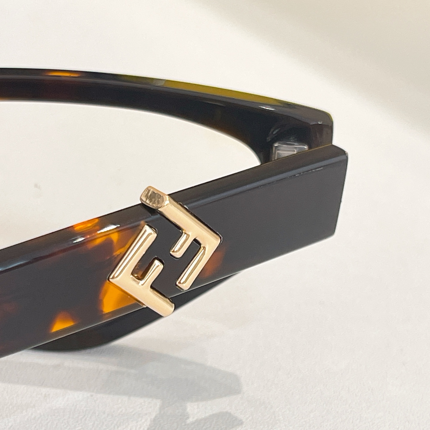 FEND*✨✨✨MODEL: FE 40184I✨✨✨SIZE:57口12-145✨✨✨