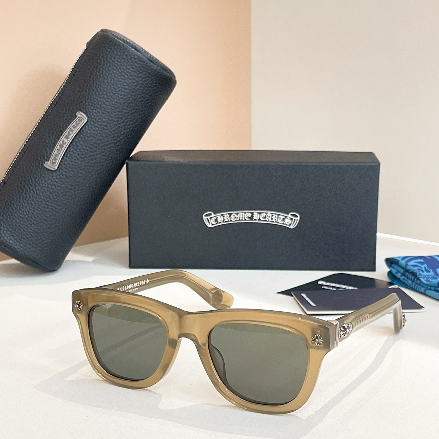 CHROME HEART*⚜️⚜️⚜️MODEL: TRITITSAGAIN⚜️⚜️⚜️SIZE: 53