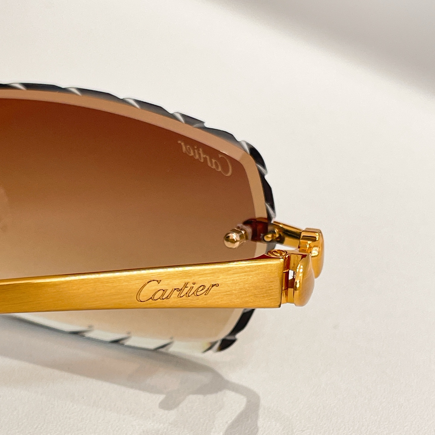 Cartie*✨✨✨MODEL：CT0913S✨✨✨SIZE: 135✨✨✨钛～～18K金～～