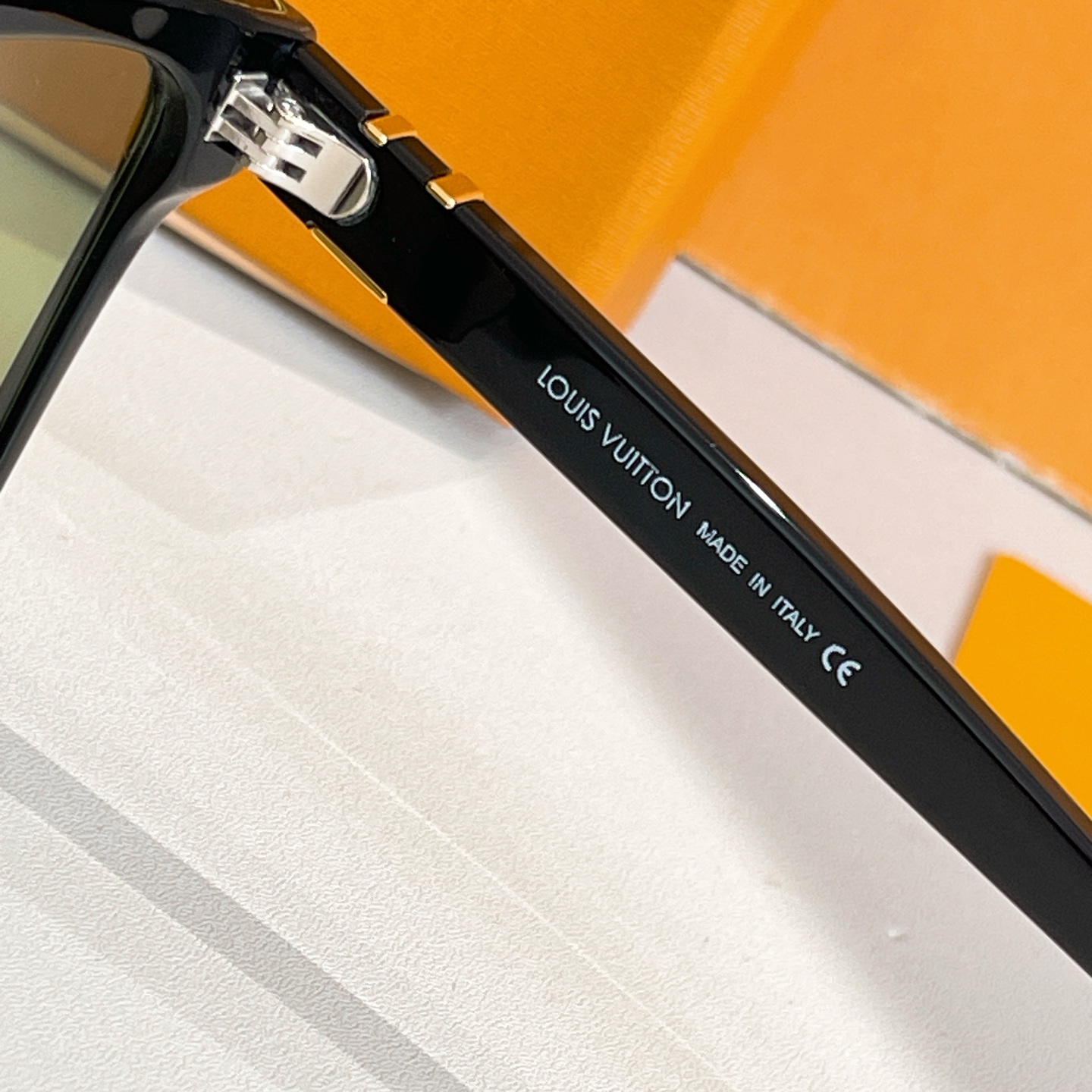 LOUIS VUITTON✨✨✨MODEL：Z2886U✨✨✨ SIZE：53口20-145✨✨