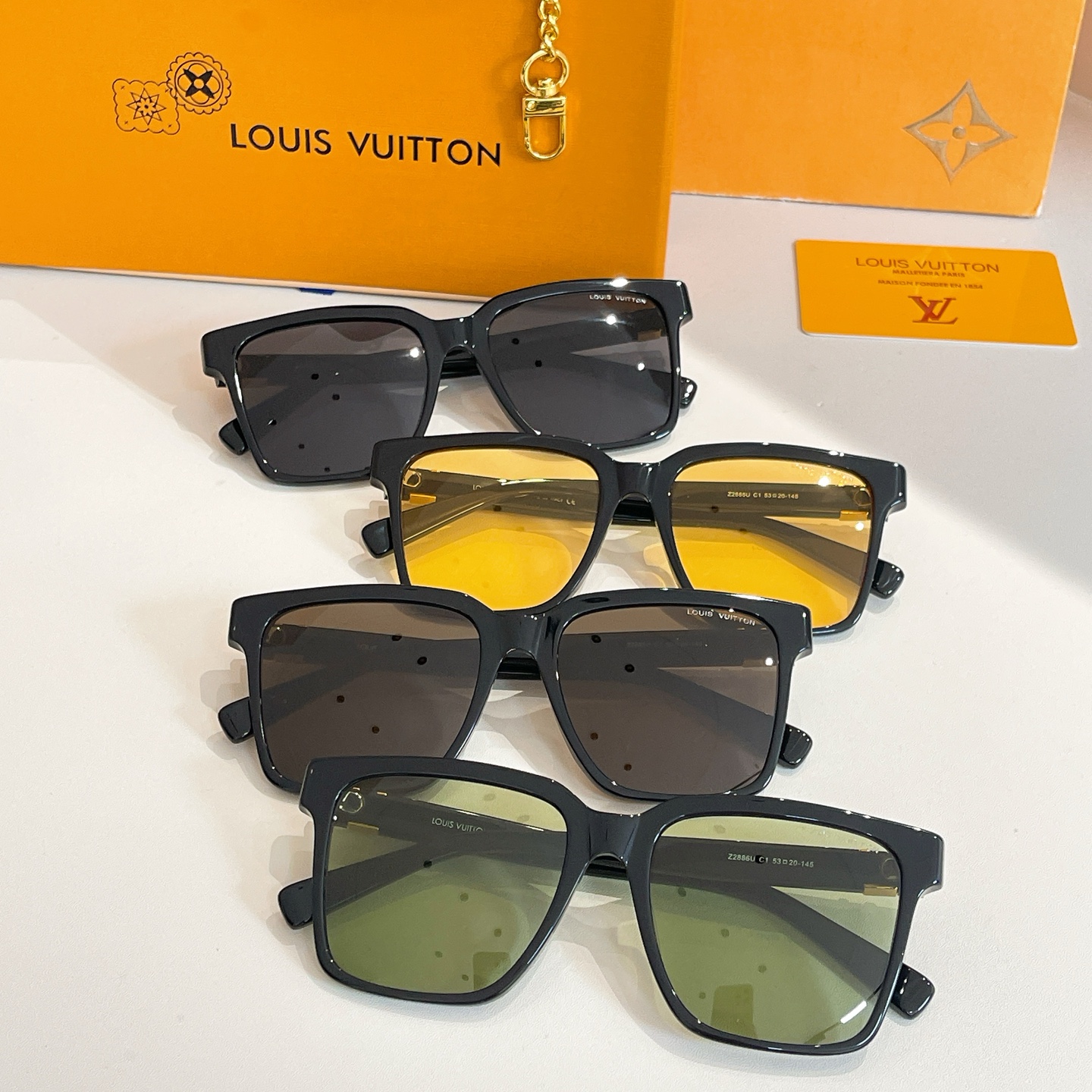 LOUIS VUITTON✨✨✨MODEL：Z2886U✨✨✨ SIZE：53口20-145✨✨