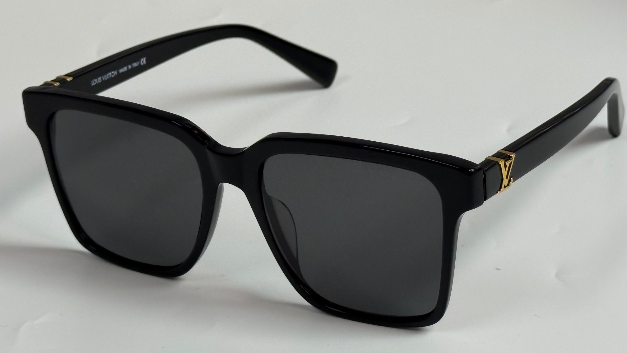 LOUIS VUITTON✨✨✨MODEL：Z2886U✨✨✨ SIZE：53口20-145✨✨