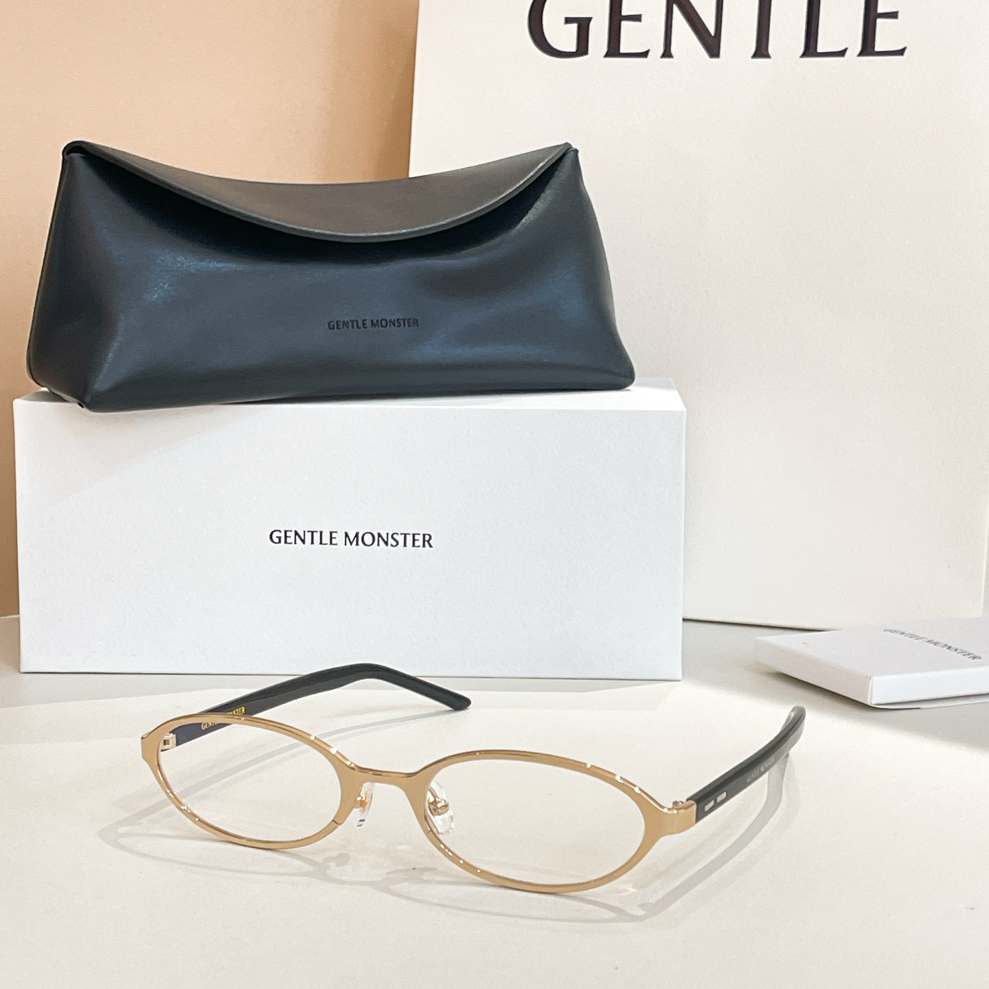 GENTLE MONSTE*🐼🐼🐼MODEL：MOODY🐼🐼🐼SIZE:55口21-145🐼🐼🐼