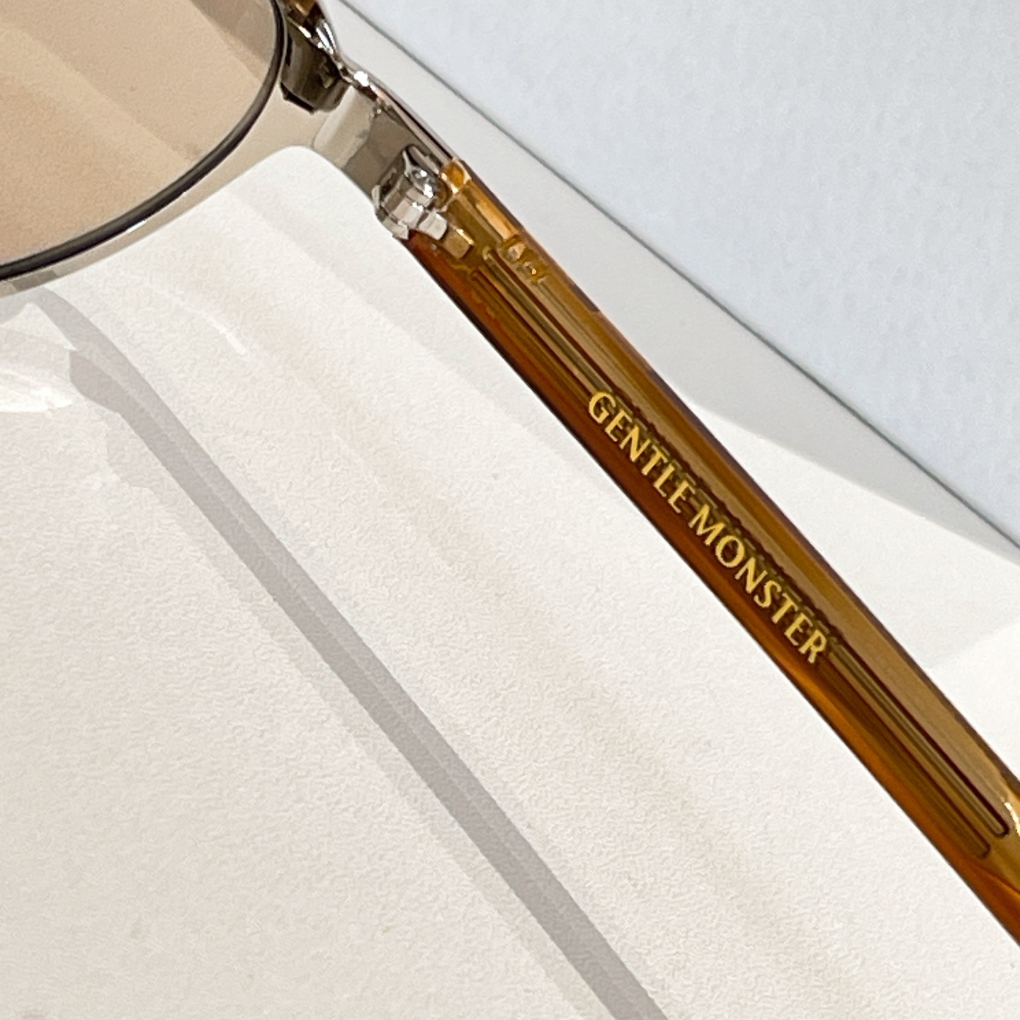 GENTLE MONSTE*🐼🐼🐼MODEL：MOODY🐼🐼🐼SIZE:55口21-145🐼🐼🐼