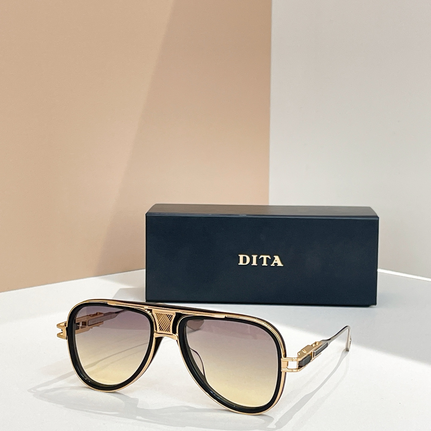 DITA⚜️⚜️⚜️MODEL：DTS460⚜️⚜️⚜️SIZE：56口18 -137⚜️⚜️⚜️