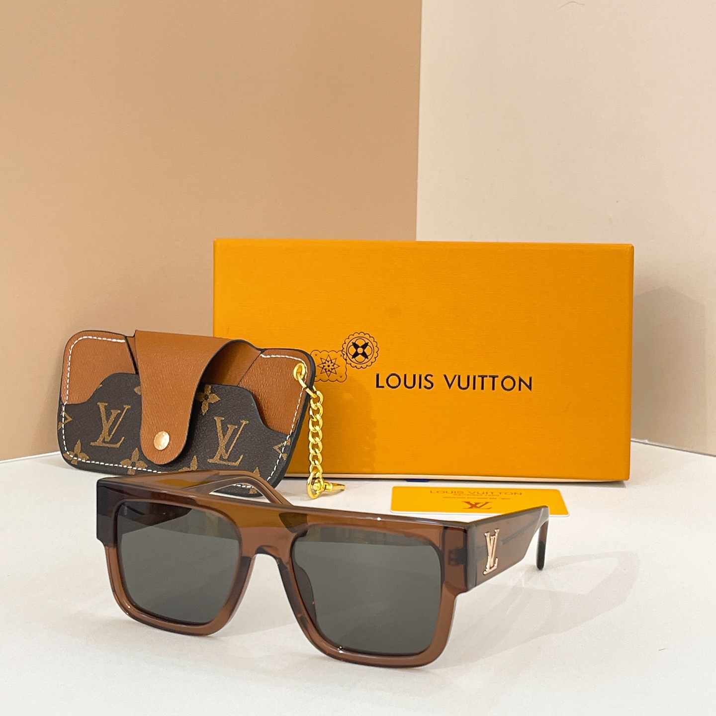 LOUIS VUITTON✨✨✨MODEL：Z3148W ✨✨✨ SIZE：55口19-145✨✨