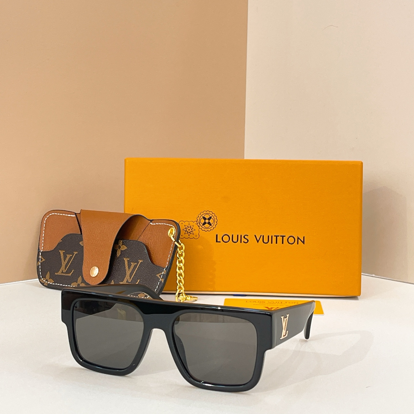 LOUIS VUITTON✨✨✨MODEL：Z3148W ✨✨✨ SIZE：55口19-145✨✨