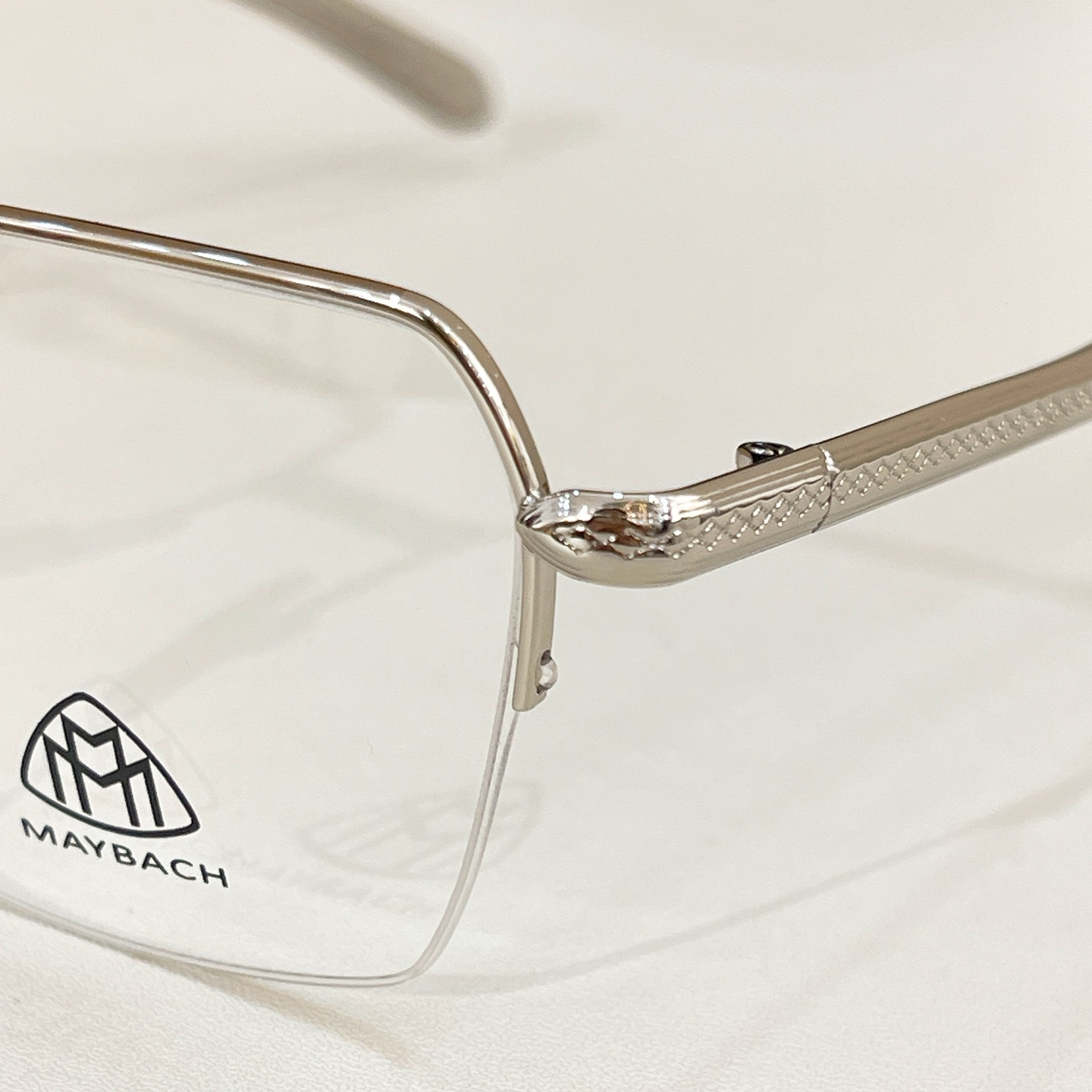 MAYBACH迈巴赫⚜️⚜️⚜️MODEL:Z03A⚜️⚜️⚜️SIZE：53口20-140⚜️⚜️