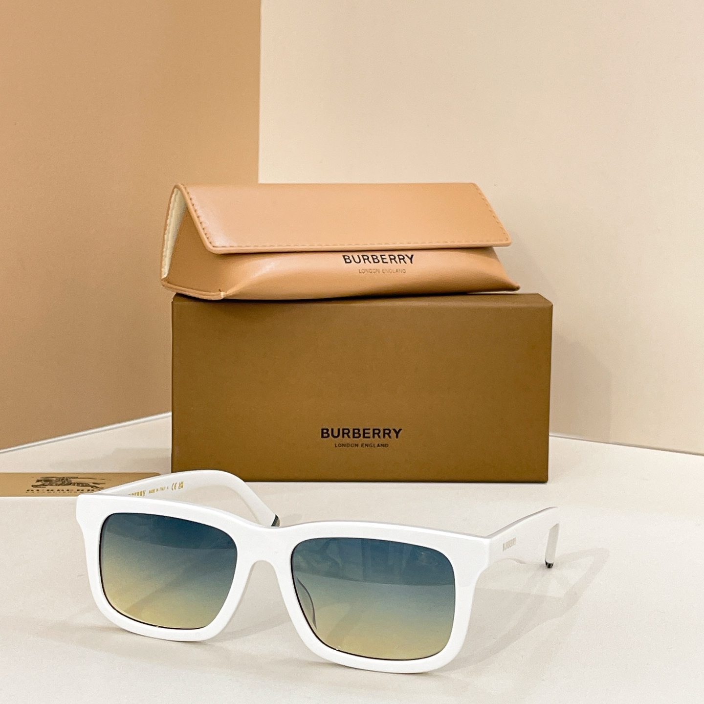 BURBERR*⭐️⭐️⭐️MODEL：B 5887 ⭐️⭐️⭐️SIZE：56口18-145⭐️⭐️⭐