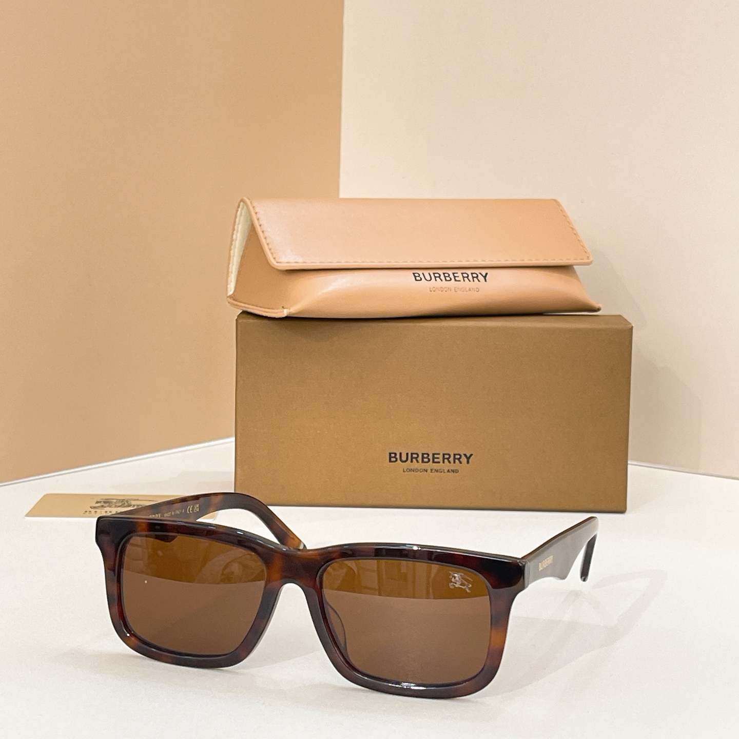 BURBERR*⭐️⭐️⭐️MODEL：B 5887 ⭐️⭐️⭐️SIZE：56口18-145⭐️⭐️⭐