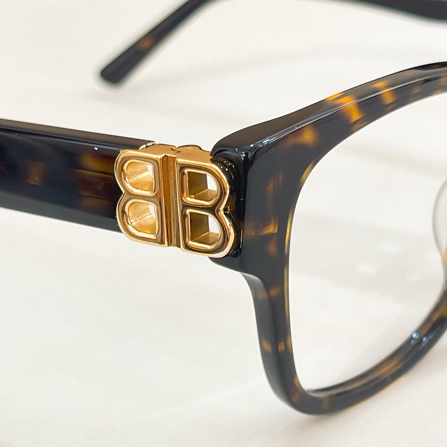 BALENCIAG*巴黎*世家⚜️⚜️⚜️MODEL：BB0104O⚜️⚜️⚜️SIZE：56口14-1