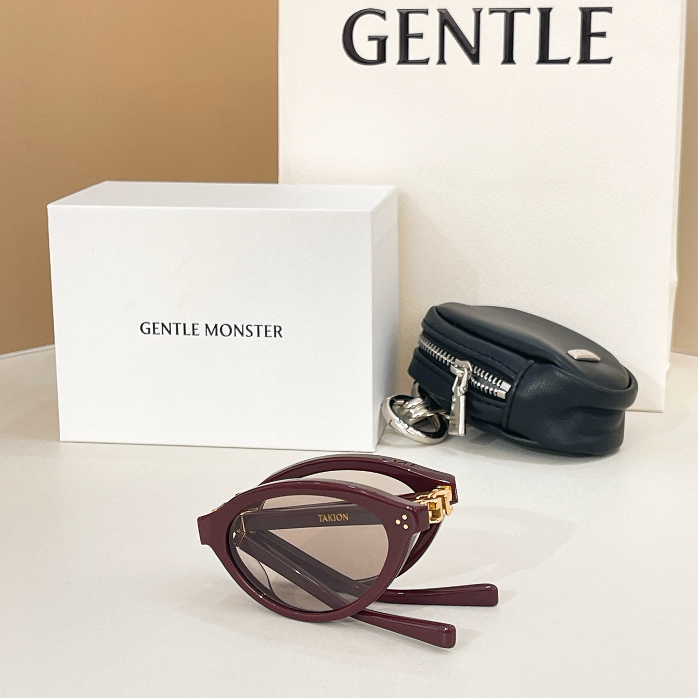 GENTLE MONSTER TAKION Foldable Acetate Round Sunglasses