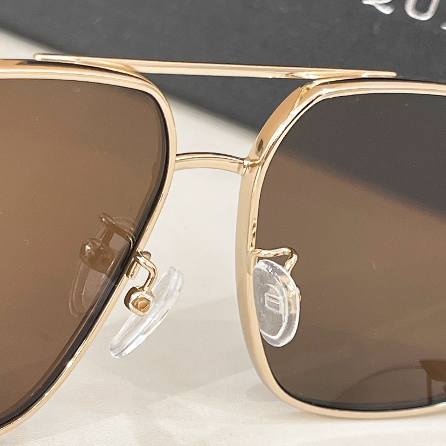 Alexander McQUEEN✨✨✨MODEL：AM0372✨✨✨ SIZE：59口14-145✨✨