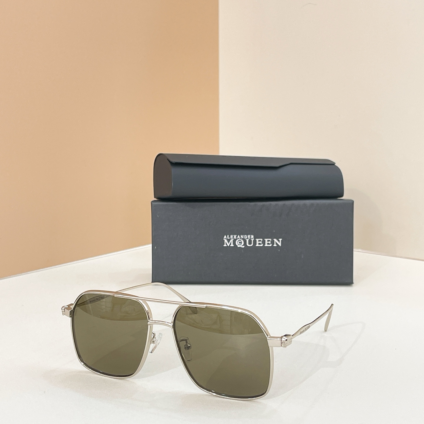 Alexander McQUEEN✨✨✨MODEL：AM0372✨✨✨ SIZE：59口14-145✨✨