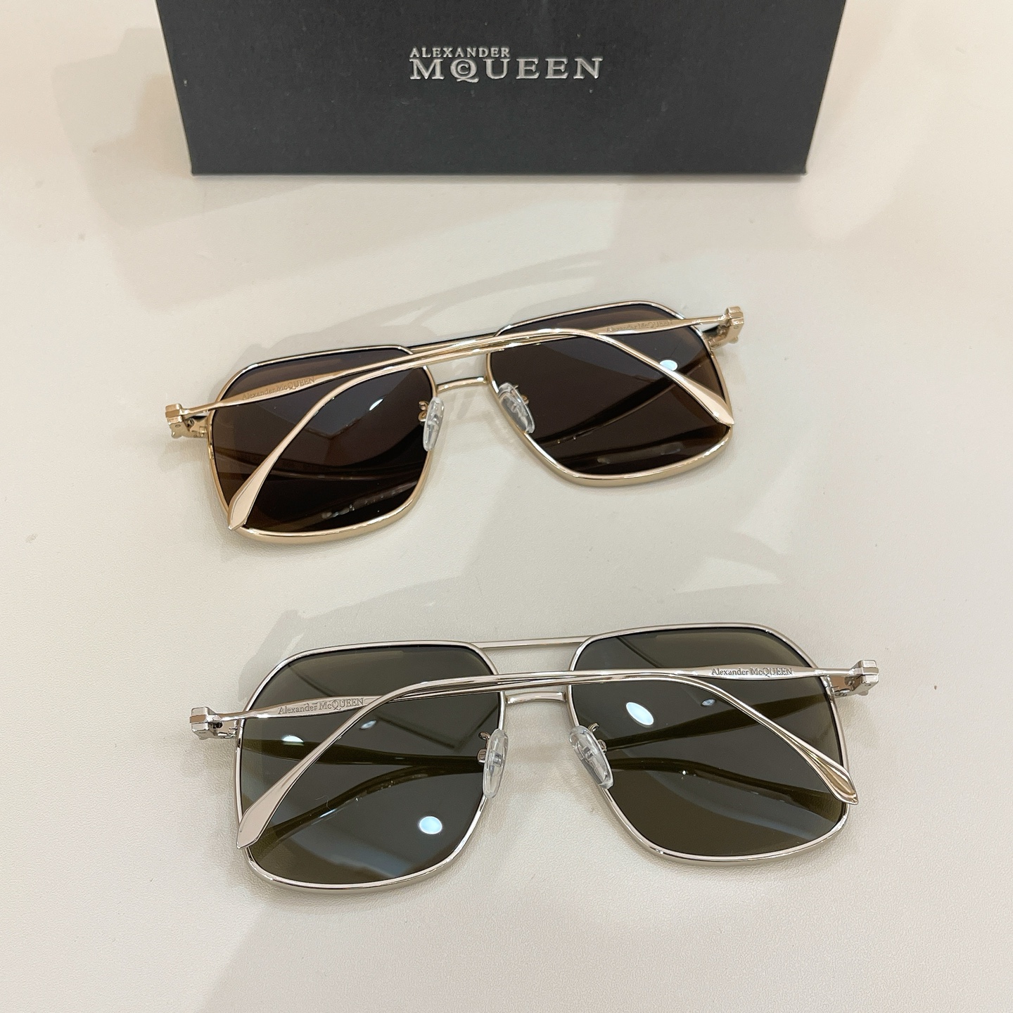 Alexander McQUEEN✨✨✨MODEL：AM0372✨✨✨ SIZE：59口14-145✨✨