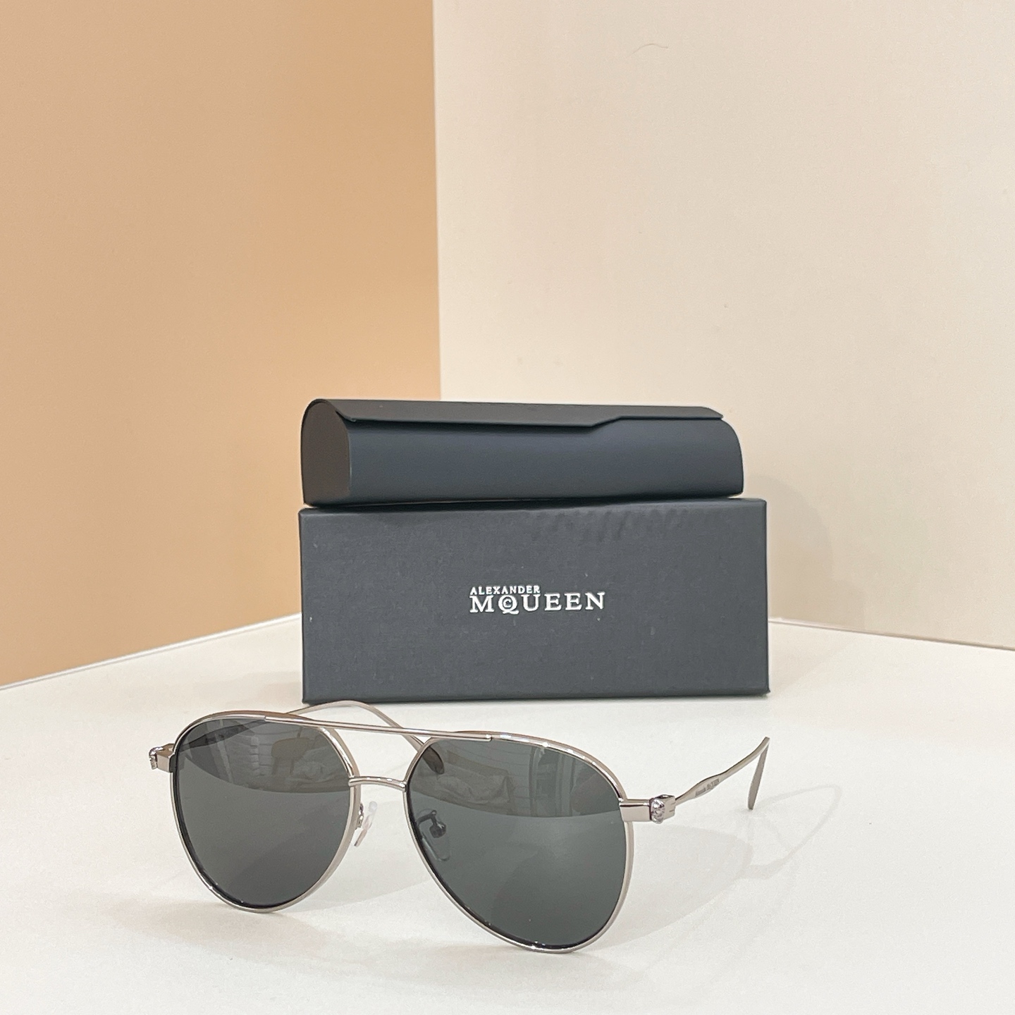 Alexander McQUEEN✨✨✨MODEL：AM0373S✨✨✨ SIZE：59口15-145✨