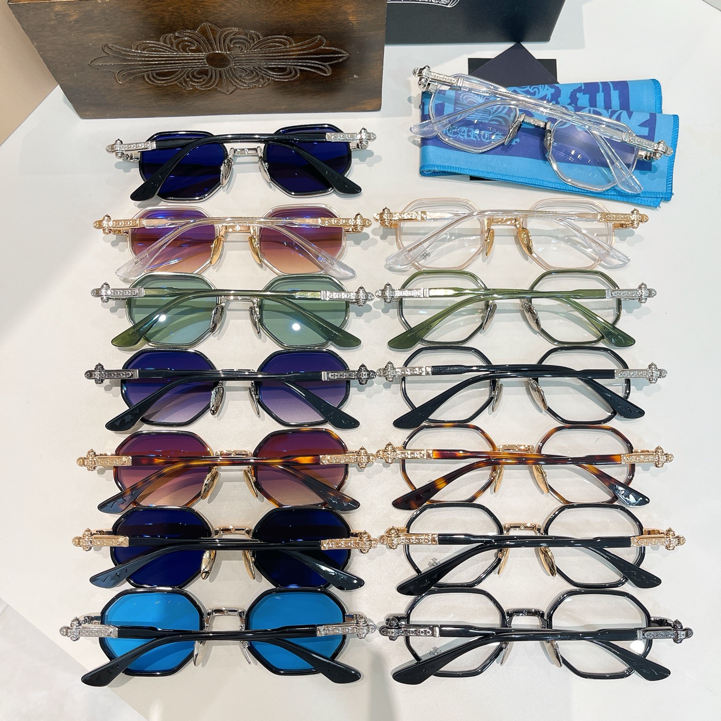 CHROME HEART*⚜️⚜️⚜️MODEL: TATTERS⚜️⚜️⚜️SIZE: 48口24-1