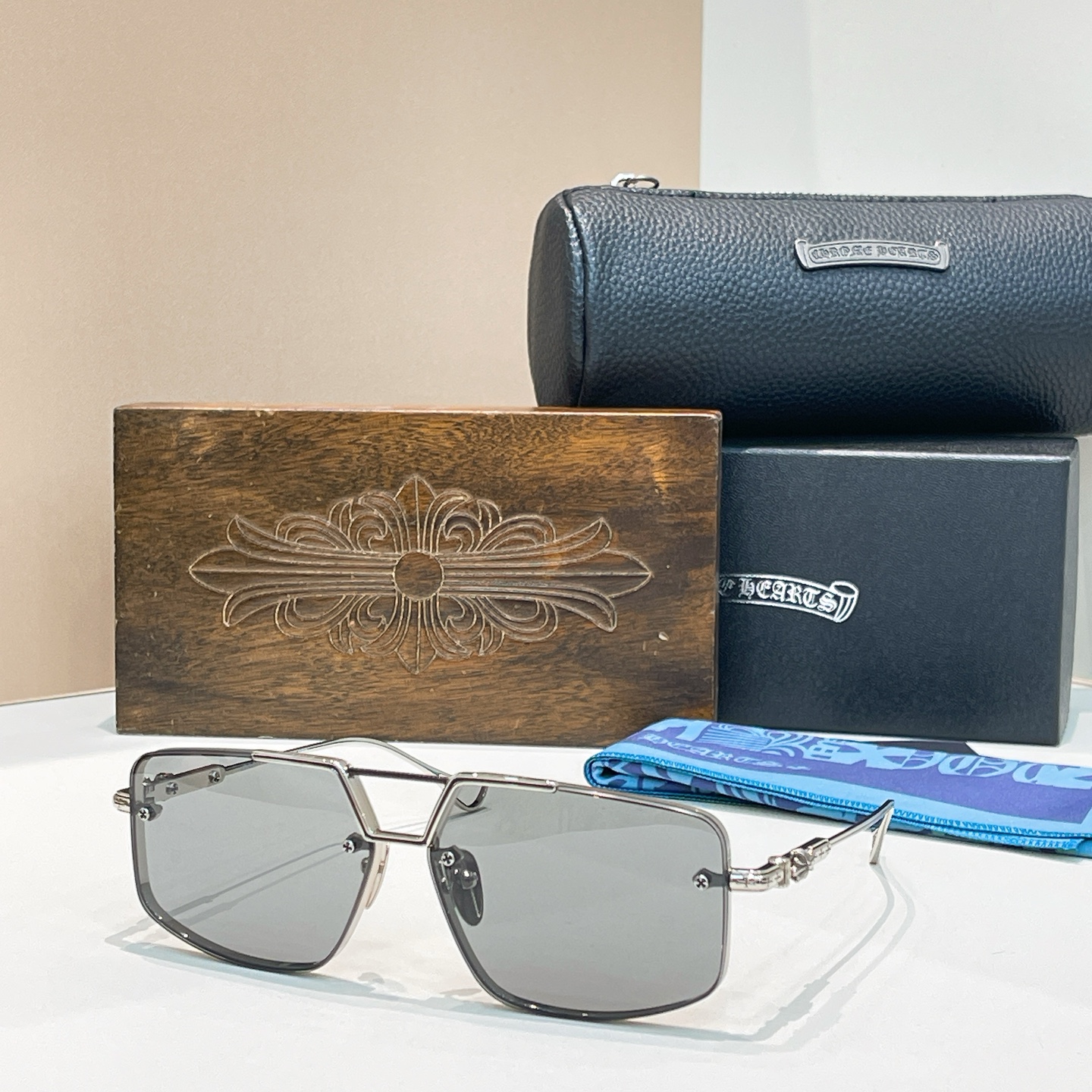 CHROME HEART*⚜️⚜️⚜️MODEL: LOVEROD⚜️⚜️⚜️SIZE: 60口13-1