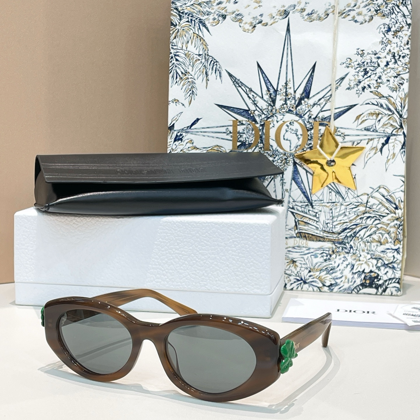 DIO*🌟🌟🌟MODEL：DiorObligue S4F 🌟🌟🌟SIZE：56口18-145🌟🌟🌟