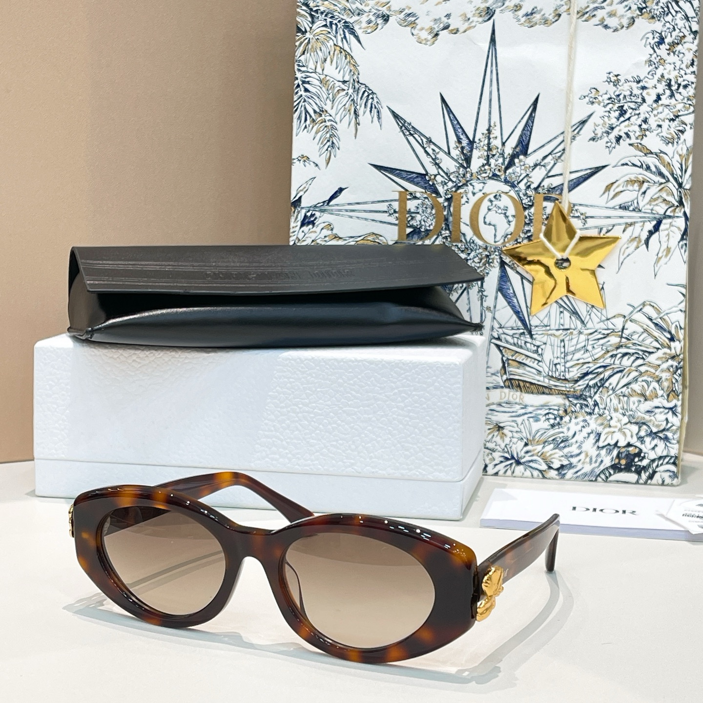 DIO*🌟🌟🌟MODEL：DiorObligue S4F 🌟🌟🌟SIZE：56口18-145🌟🌟🌟